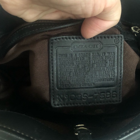 Coach purse black authentic with black and gray scarf - Picture 7 of 10